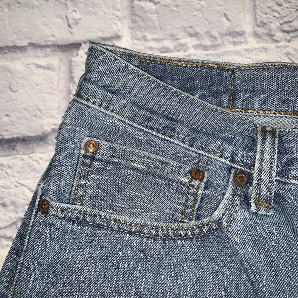 Levi's 560 Jeans Men's 34x30 Loose Comfort Fit Tapered Blue Denim